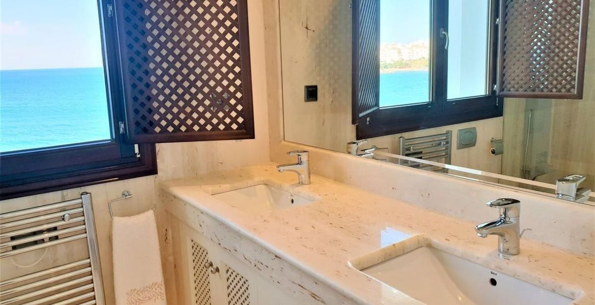 Apartment for Rent in Doncella Beach with sea view