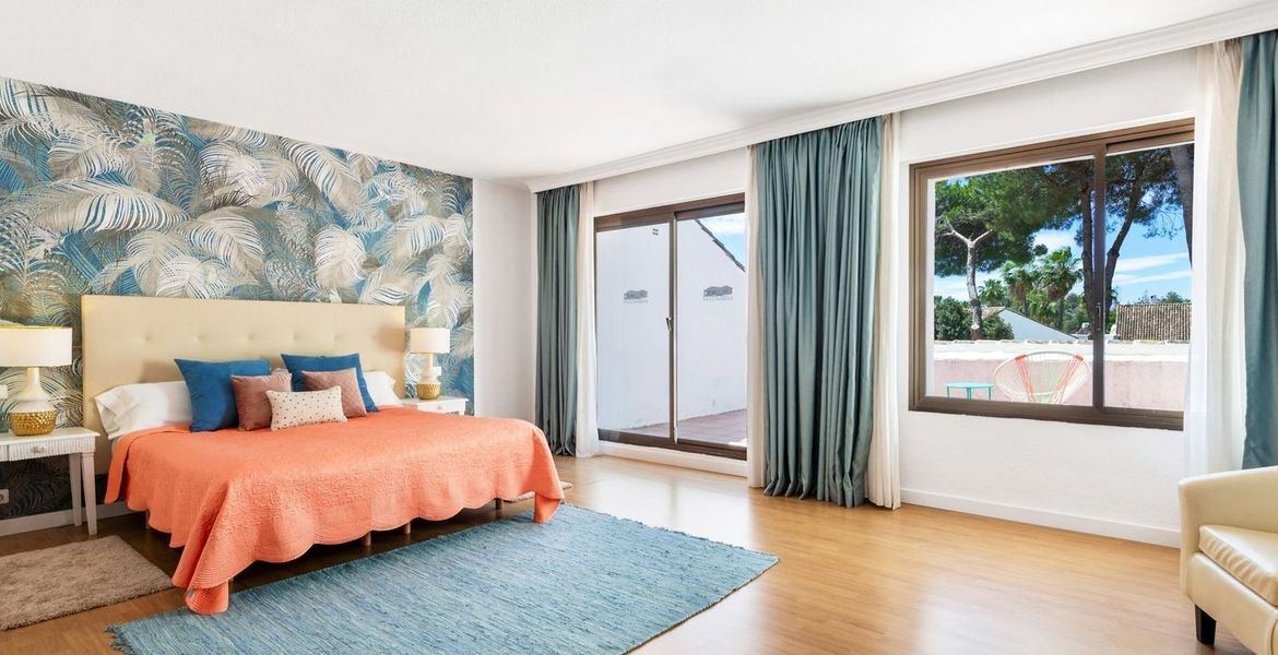 Villa for rent in puerto banus