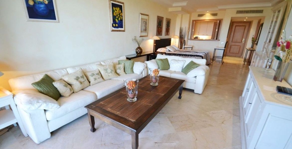 Apartment for Rent in Estepona