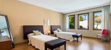 Villa for rent in puerto banus