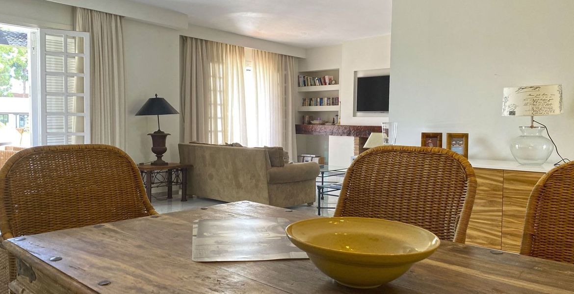 Rental Apartment Marina Puente Romano
