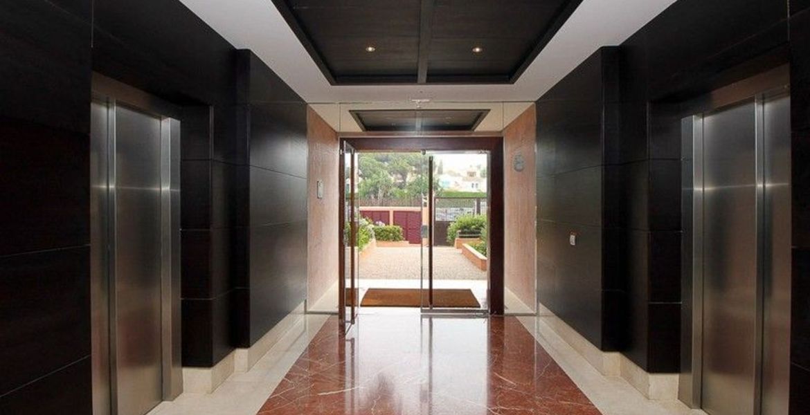 Apartment rental in Malibu