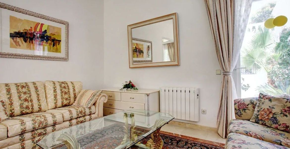 Beautiful villa in Nueva Andalucia