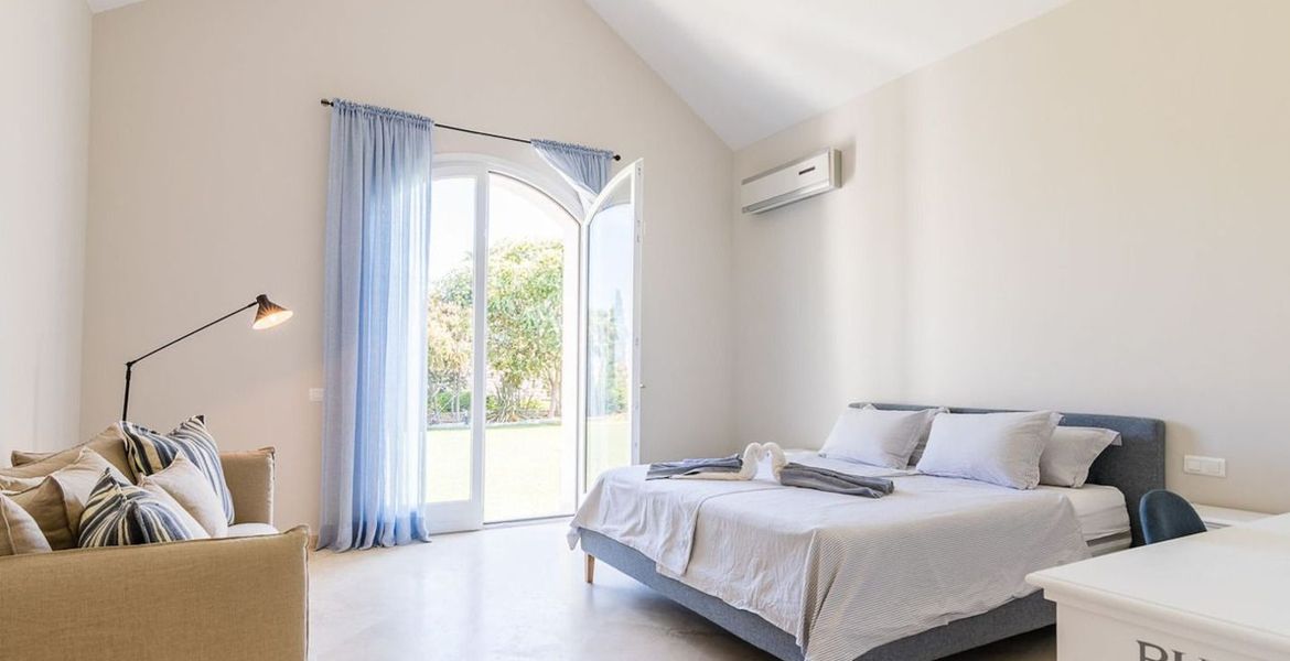 Villa in Estepona