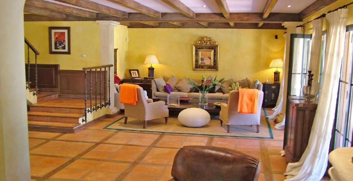Luxury villa in Baja Guadalmina