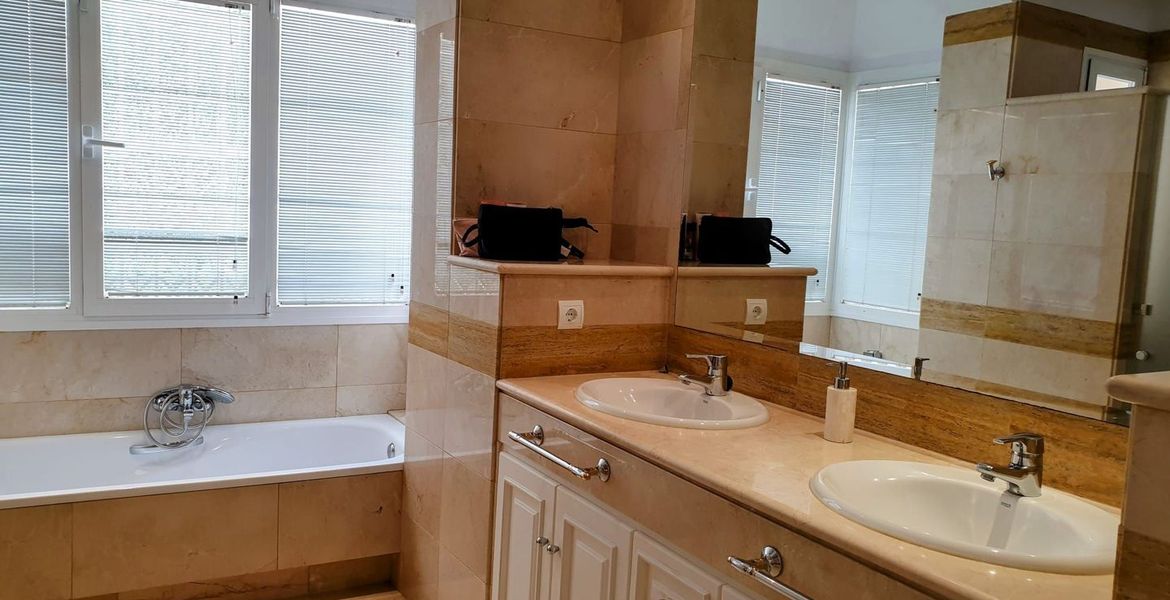 Villa for rent in Marbella