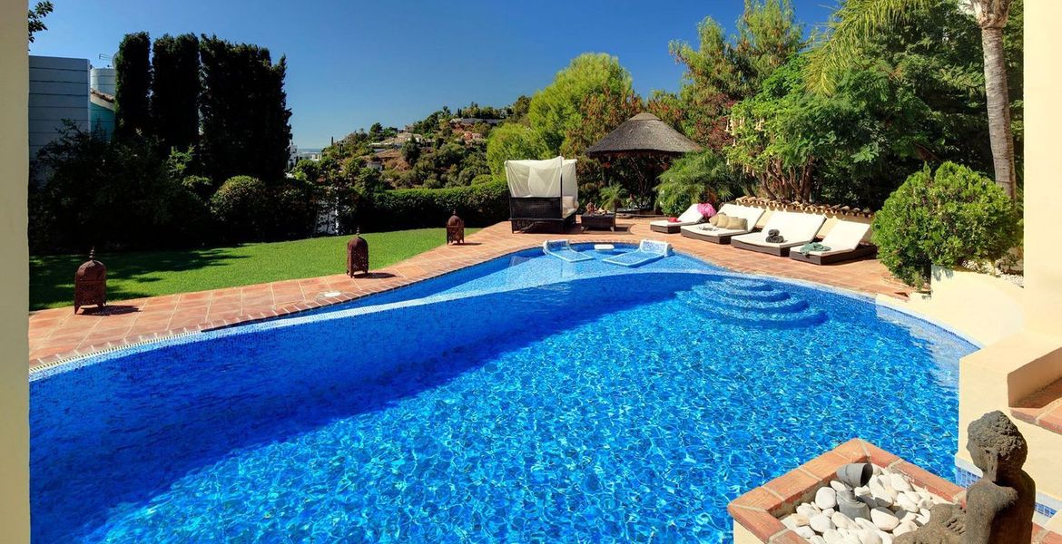 Villa for rent in Marbella