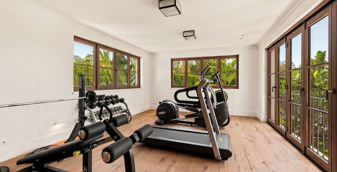 Villa in Golden Mile
