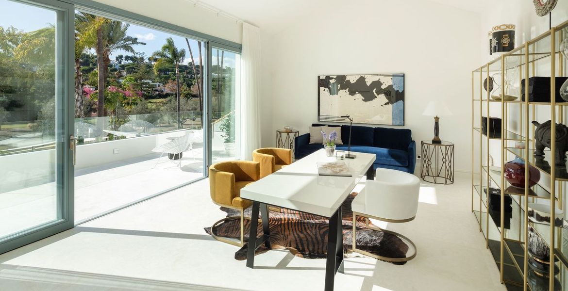 Villa à Nueva Andalucia