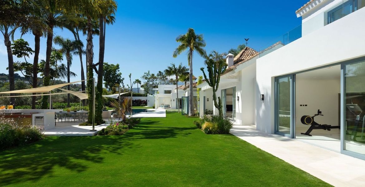 Villa à Nueva Andalucia