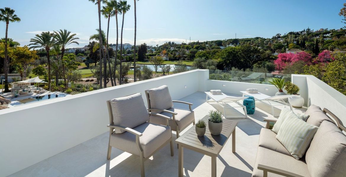 Villa à Nueva Andalucia