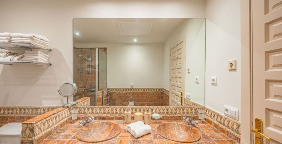 APARTMENT FOR RENT IN HOTEL PUENTE ROMANO