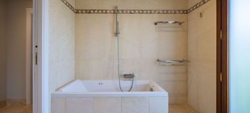 Apartment in Puente Romano