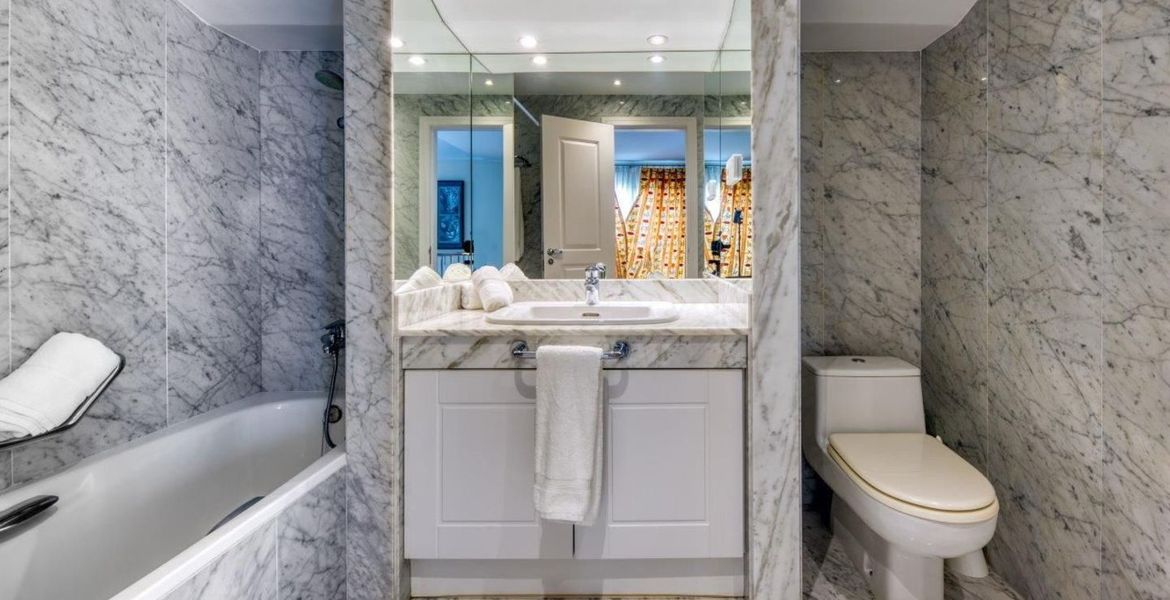 Penthouse in Playas del Duque Puerto Banus Marbella