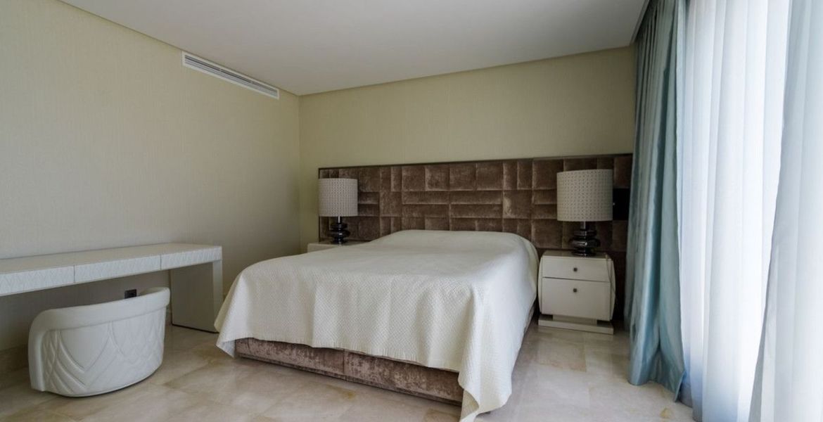 Penthouse Duplex in Estepona