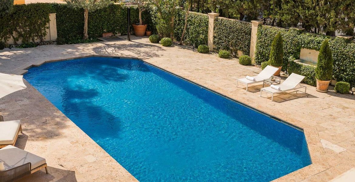 Villa in Golden Mile Puente Romano Marbella 