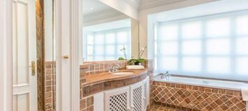 Marbella villa for rent offers accommodation with 500 sqm