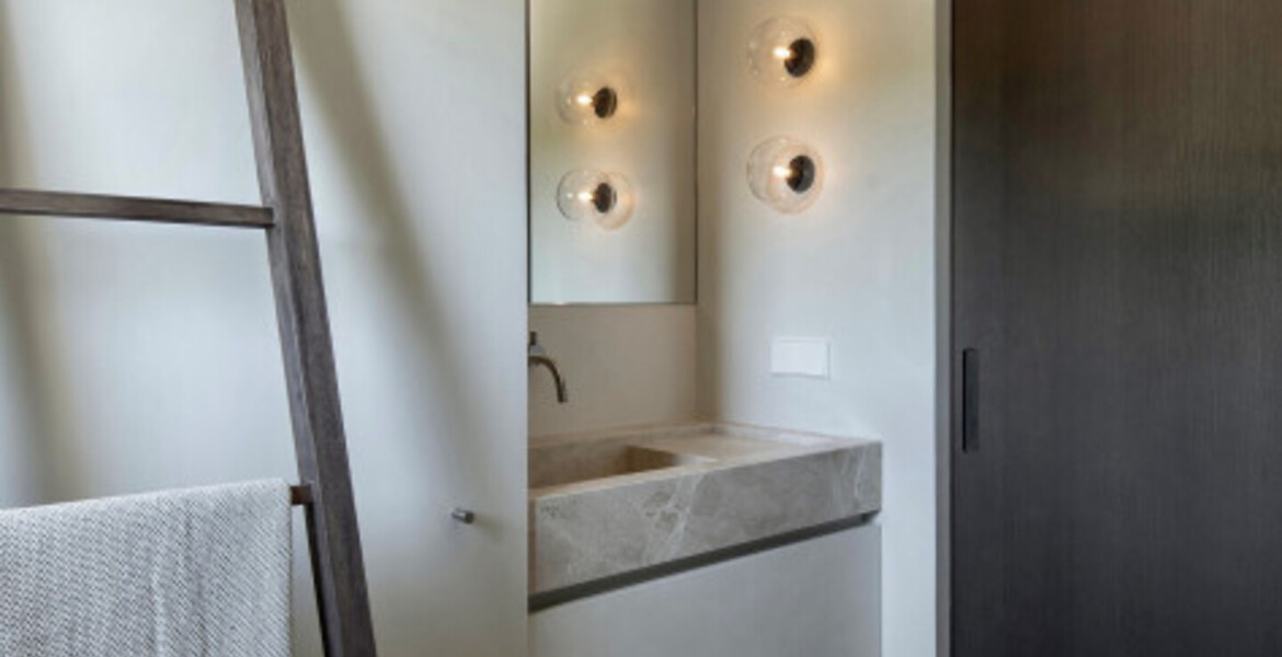 Private Suite One Bedroom in Hotel Puente Romano