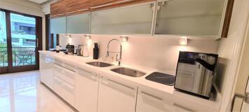 Luxury flat in Doncella Beach, Estepona with 2 bedrooms 