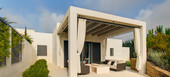 Fabulous 7 bedroom villa set on a spectacular double plot of