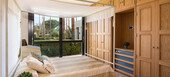 Fantastic and special sixteen bedroom villa, located in an u