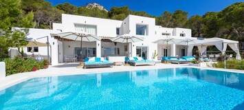 This Modern-style villa in Ibiza