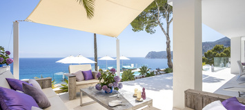​​​​​​​Recently refurbished stunning 6 bedroom Ibiza Villa 
