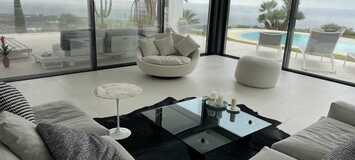 Stunning Villa in Marbella with 3000m2 of land, 600m2 built.