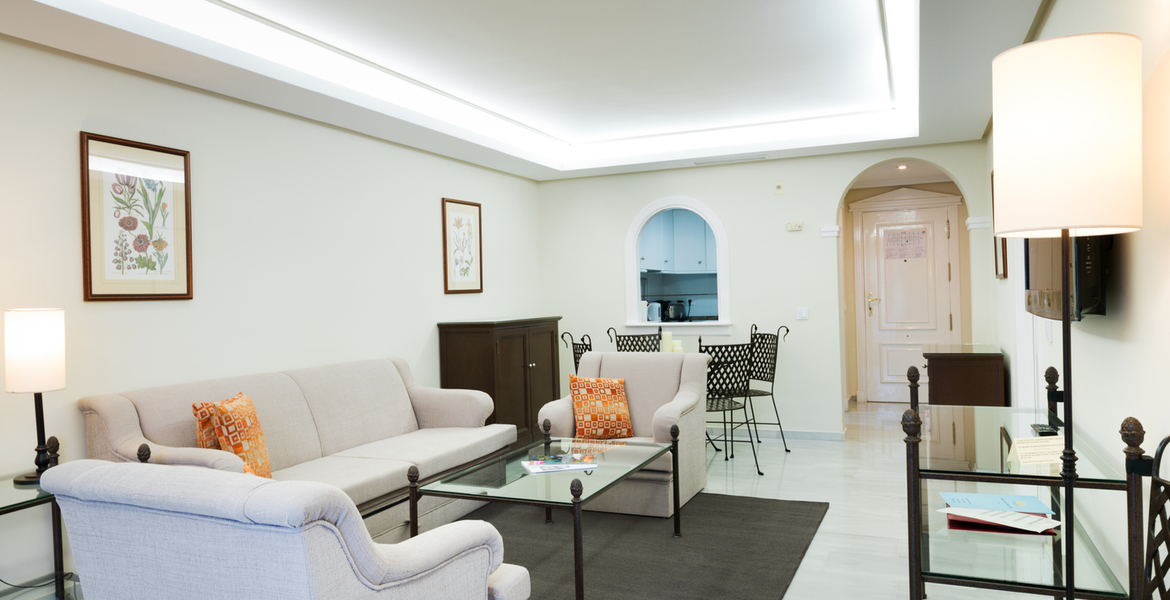 For rent aparmtent in Golden Mile
