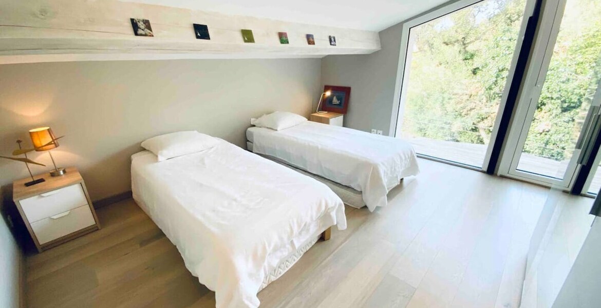 Alojamiento entero: vivienda vacacional. 7 viajeros · 4 dorm