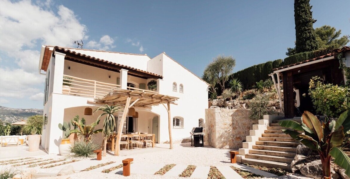 Luxury accommodation in Vence, Provence-Alpes-Côte d'Azur, F