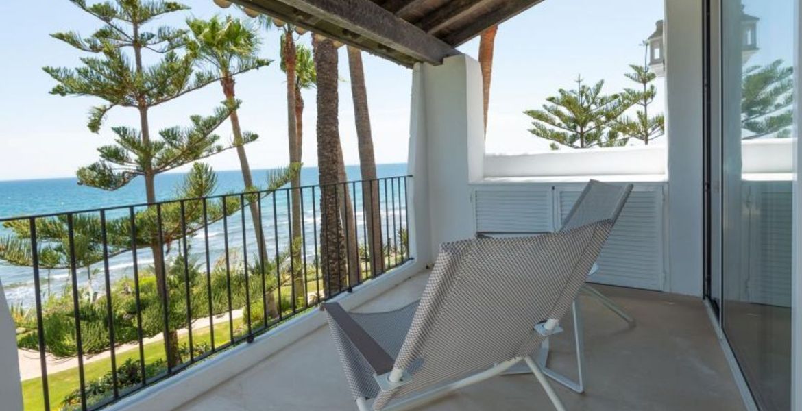 Rental Apartment Marina Puente Romano