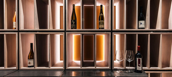 PRIVATE LUXURY. TOP-CLASS CUISINE. SPECTACULAR VIEWS. Chalet