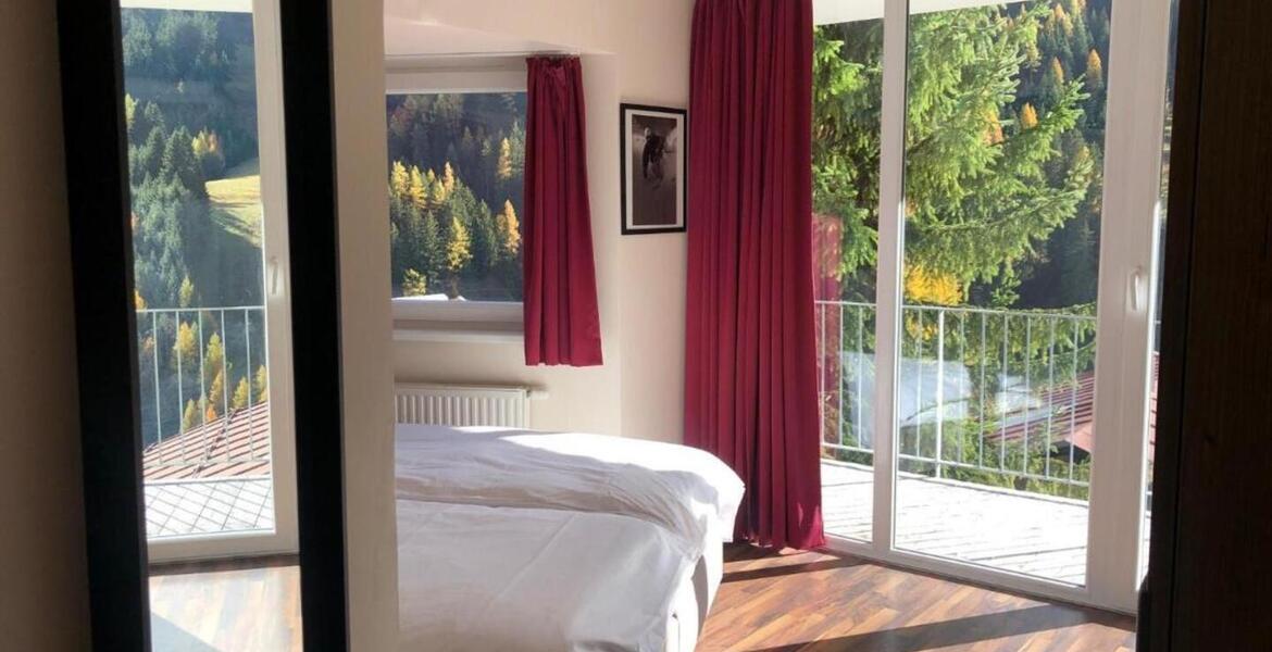 Set 50 km from Knappenwelt Gurgltal, this Chalet offers acco