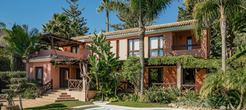 VILLA DE LUXE À MARBELLA  ENTRE PUENTE ROMANO ET MARBELLA CL