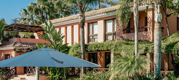 VILLA DE LUXE À MARBELLA  ENTRE PUENTE ROMANO ET MARBELLA CL