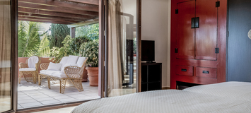 VILLA DE LUXE À MARBELLA  ENTRE PUENTE ROMANO ET MARBELLA CL