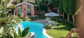 VILLA DE LUXE À MARBELLA  ENTRE PUENTE ROMANO ET MARBELLA CL