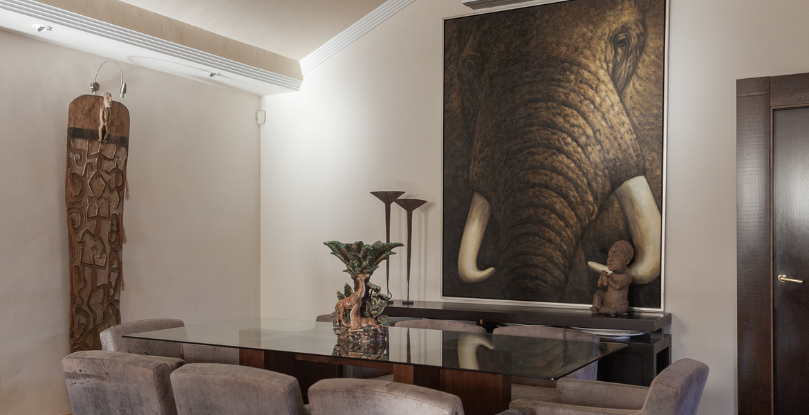 VILLA DE LUXE À MARBELLA  ENTRE PUENTE ROMANO ET MARBELLA CL