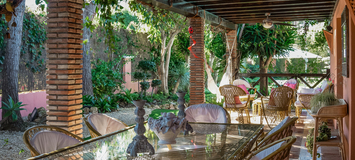 VILLA DE LUXE À MARBELLA  ENTRE PUENTE ROMANO ET MARBELLA CL