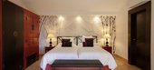 VILLA DE LUXE À MARBELLA  ENTRE PUENTE ROMANO ET MARBELLA CL