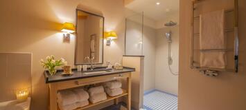 Luxurious chalet for rent in St Anton Austria with 475 sqm