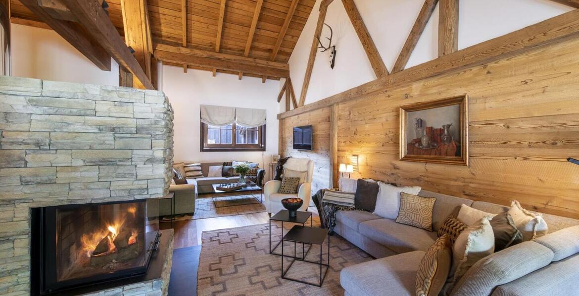 Set over 3 floors the Lodge offers up to 10 guests