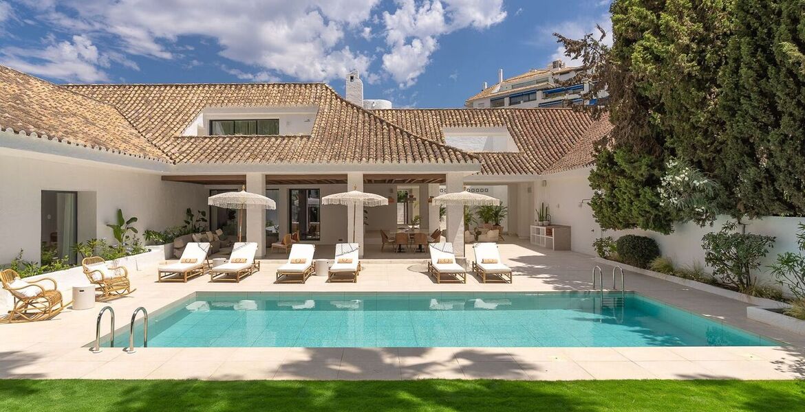 Luxury Villa beach acces in Marbella