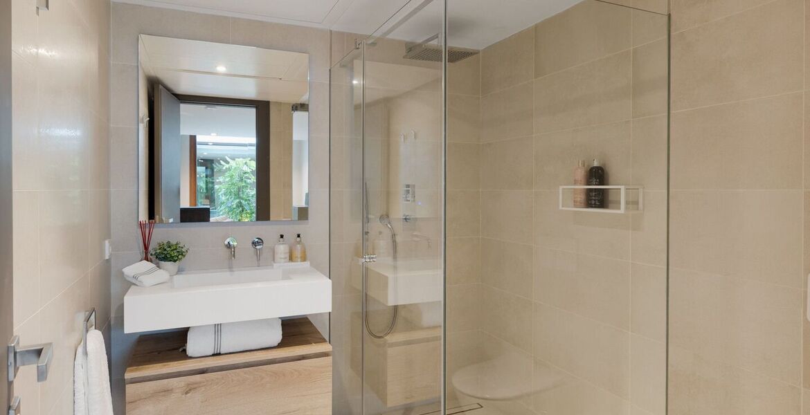 Stunning Townhouse on the Golden Mile