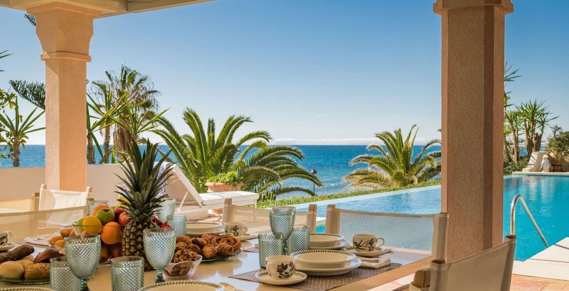 Luxury villa on Golden Mile