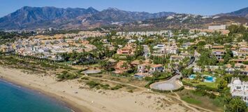 Beachfront Luxury Villa Los Monteros, Marbella