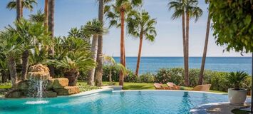 Beachfront Luxury Villa Los Monteros, Marbella