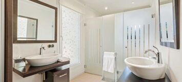 Beachfront Luxury Villa Los Monteros, Marbella