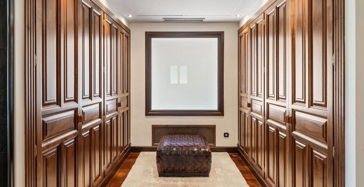 Villa for rent in Sierra Blanca Marbella